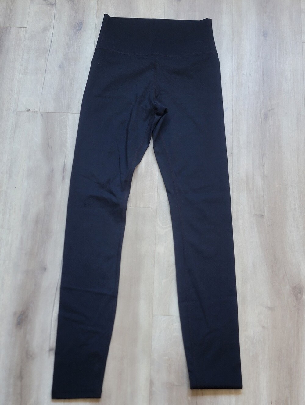 ZYIA Active Black High Waisted High Compression Leggings - Size 4